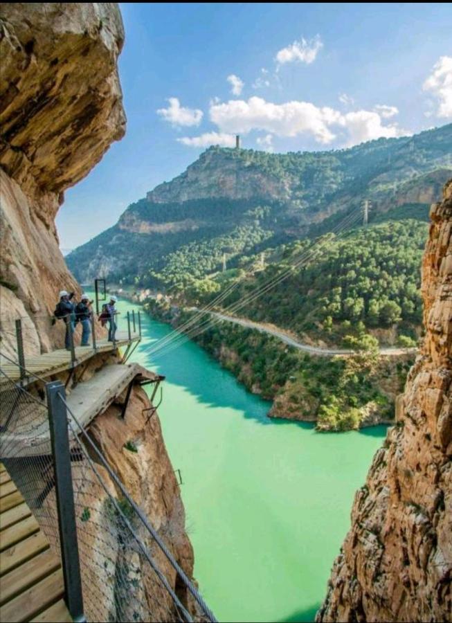 Alojamiento Rural El Paraiso Del Chorro Exterior foto